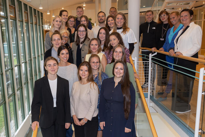 22 Lehramtsanwärterinnen und Lehramtsanwärter begrüßt