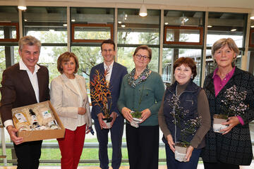 Dank und Ehrung für besondere Verdienste