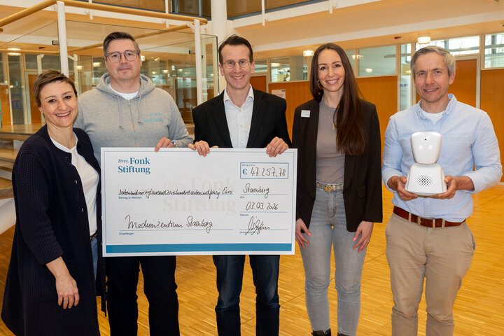 Spendenübergabe_Medienzentrum_2026_TOP
